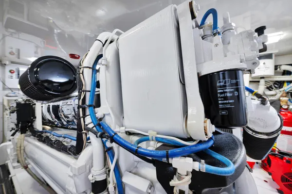 Viking 70-CONVERTIBLE image