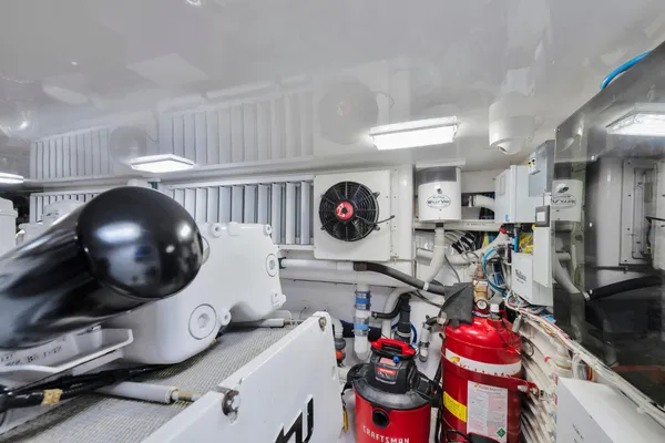 Viking 70-CONVERTIBLE image