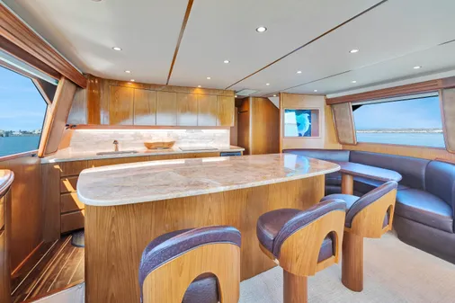 Viking 70 Convertible image