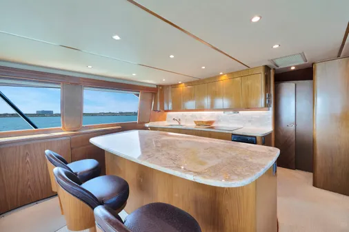 Viking 70 Convertible image