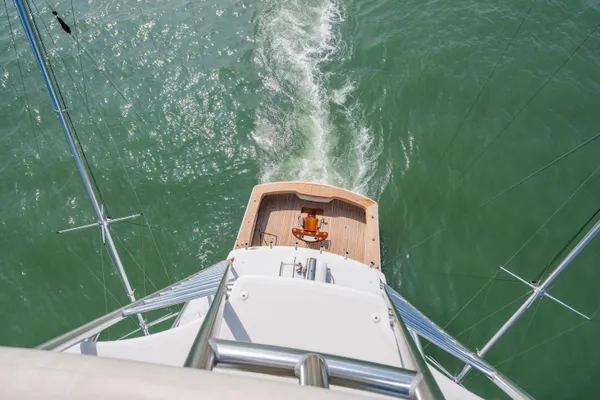 Viking 70-CONVERTIBLE image