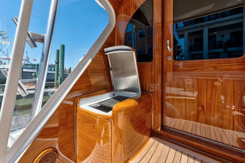 Viking 70 Convertible image