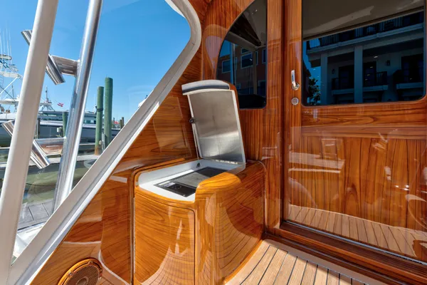 Viking 70-CONVERTIBLE image