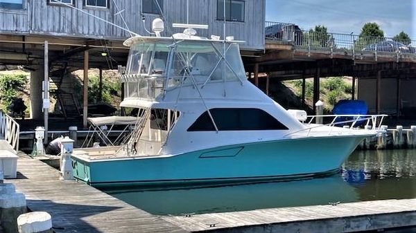 Cabo 40’ Convertible