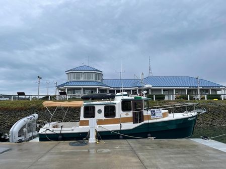 Ranger Tugs R-29 image