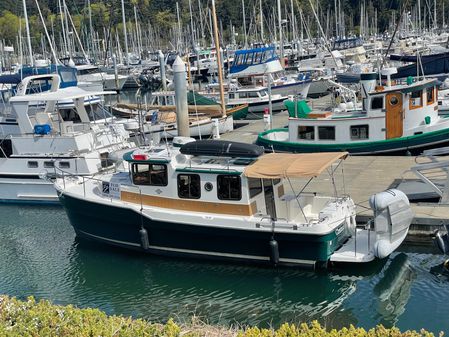 Ranger Tugs R-29 image