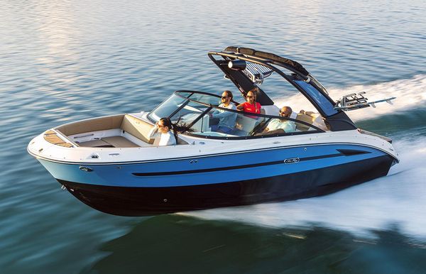 2025 Sea Ray SDX 250 Surf