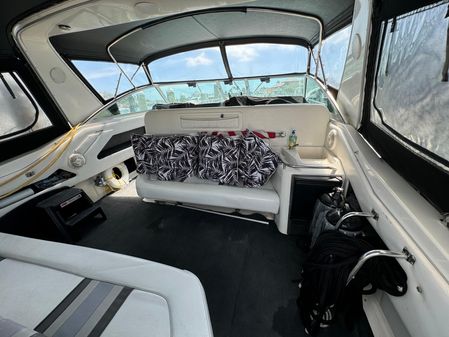 Sea Ray 350 Sundancer image