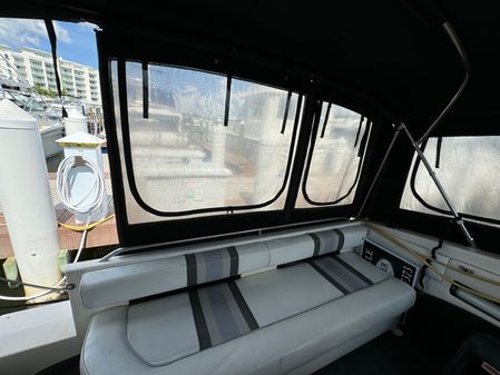 Sea Ray 350 Sundancer image