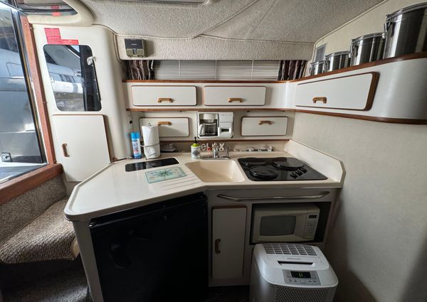 Sea Ray 350 Sundancer image