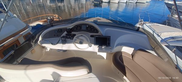 Azimut 46 image