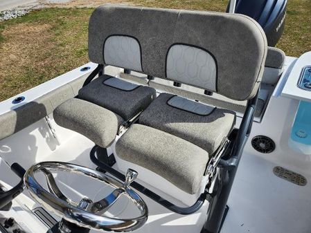 Sea-fox 228-COMMANDER image