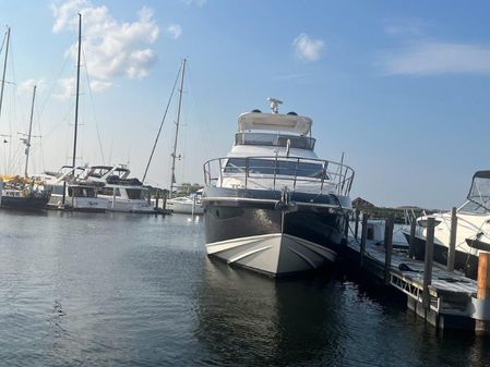 Azimut 60 Flybridge image
