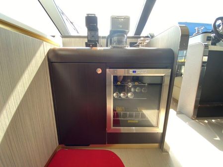 Azimut 60 Flybridge image