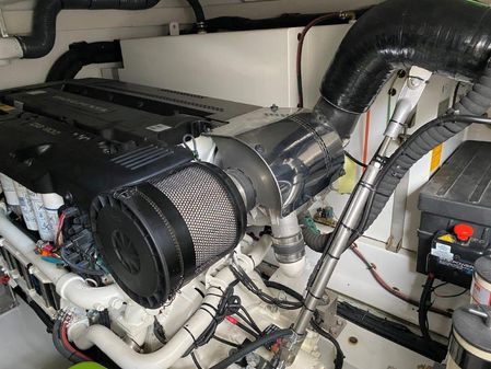 Azimut 60 Flybridge image
