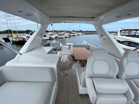 Azimut 60 Flybridge image