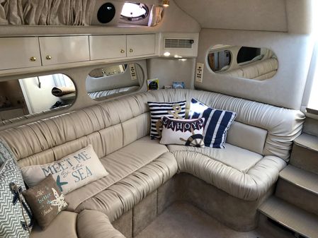 Sea Ray 370 Express Cruiser image