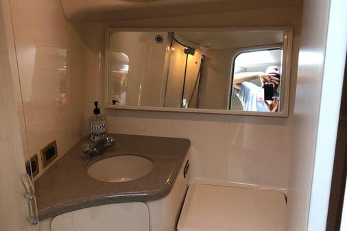 Sea Ray 370 Express Cruiser image