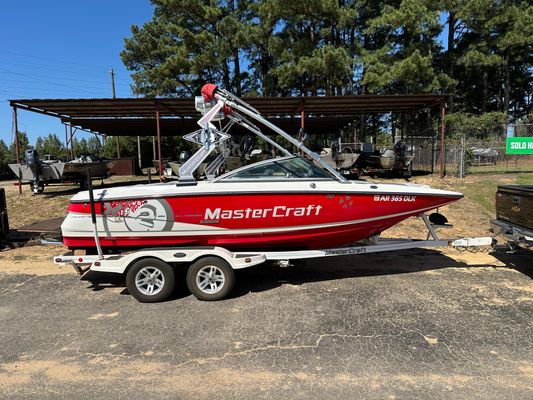 Mastercraft X2 - main image