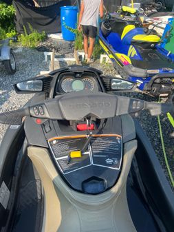 Sea-doo GTX-LIMITED-IS-260 image