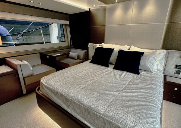 Sunseeker 76 Yacht image