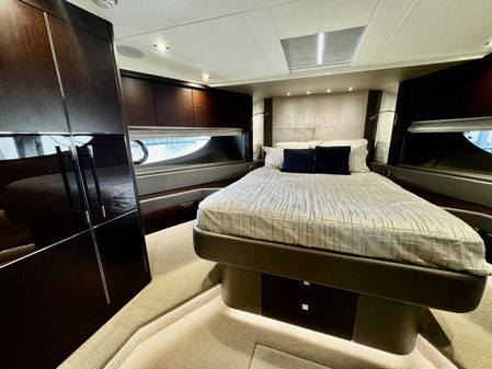 Sunseeker 76 Yacht image