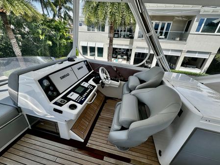 Sunseeker 76 Yacht image