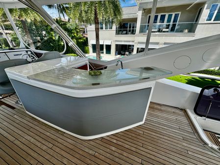 Sunseeker 76 Yacht image