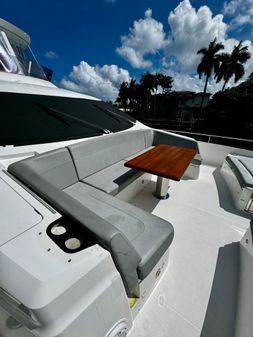 Sunseeker 76 Yacht image