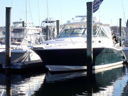 Wellcraft Coastal 330 image