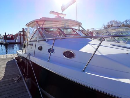 Wellcraft Coastal 330 image