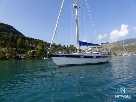 Hallberg-Rassy 352 image