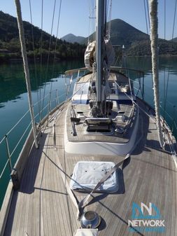 Hallberg-Rassy 352 image