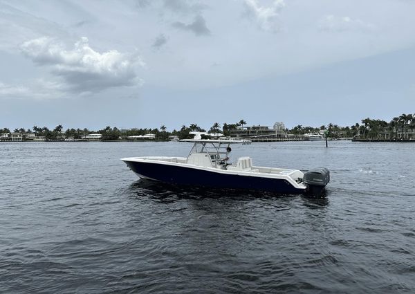 Invincible 36 Center Console image