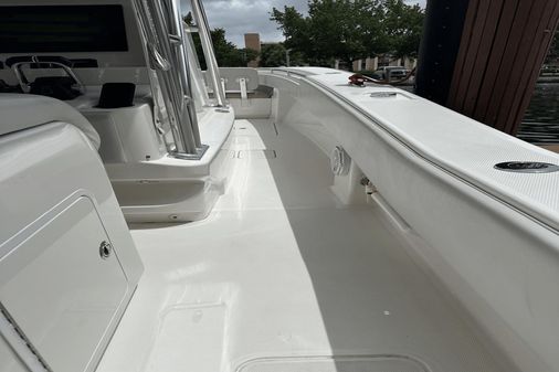 Invincible 36 Center Console image