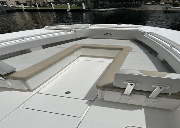 Invincible 36 Center Console image