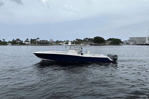 Invincible 36 Center Console image