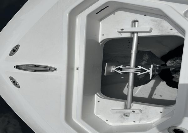 Invincible 36 Center Console image