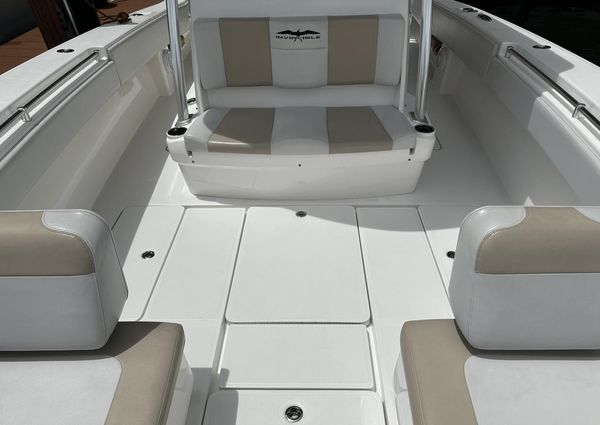 Invincible 36 Center Console image