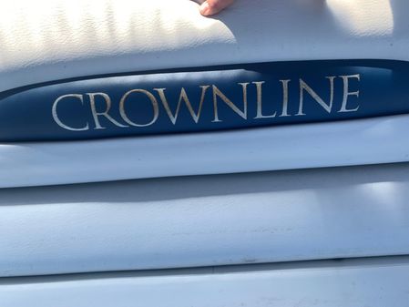 Crownline 255 CCR image