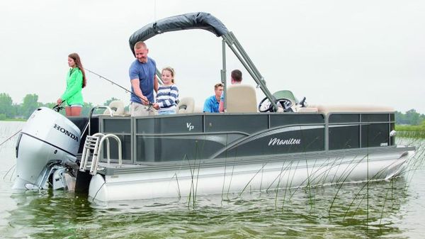 Manitou 22 Oasis Angler 