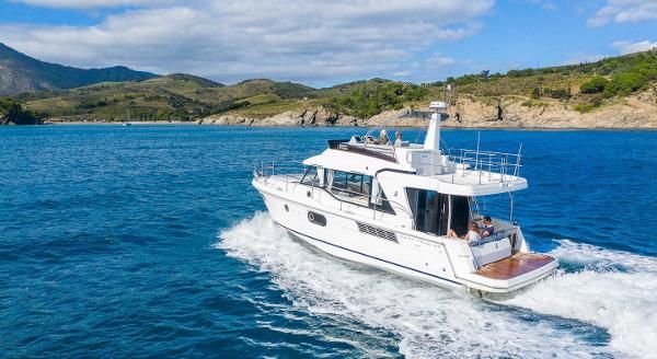 Beneteau SWIFT-TRAWLER-41-FLY image