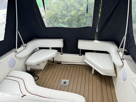 Sea Ray 230 Sundancer image