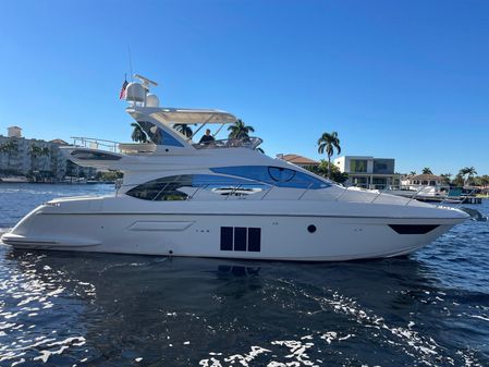 Azimut 54 Fly image