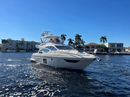 Azimut 54 Fly image