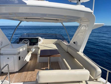 Azimut 54 Fly image