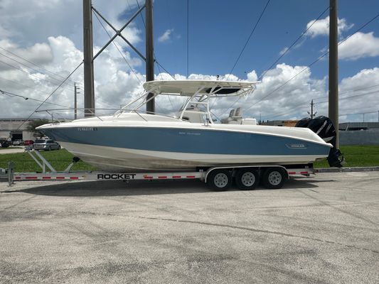 Boston-whaler 320-OUTRAGE - main image