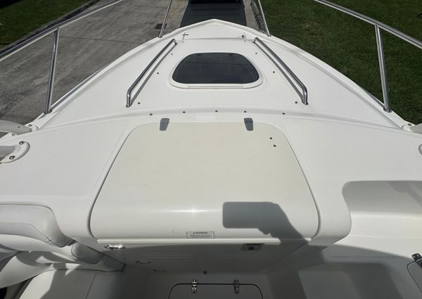 Boston-whaler 320-OUTRAGE image