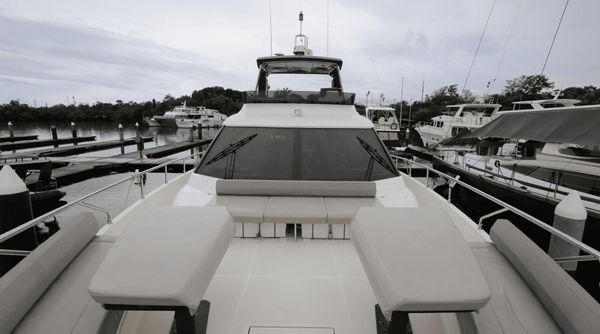 Ferretti Yachts 670 image