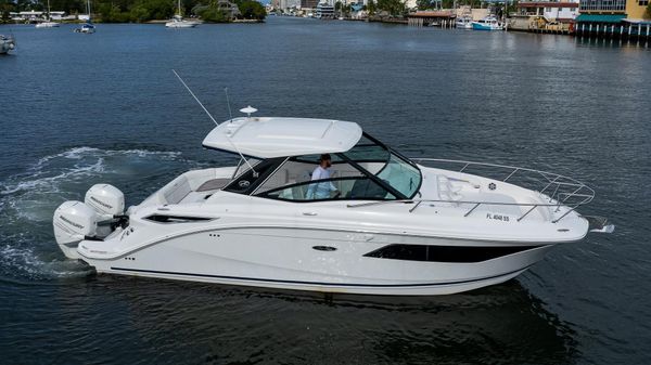 Sea Ray 320 Sundancer OB